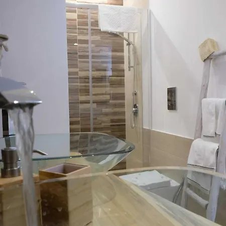 Alojamento de Acomodação e Pequeno-almoço Casa Marina Nápoles