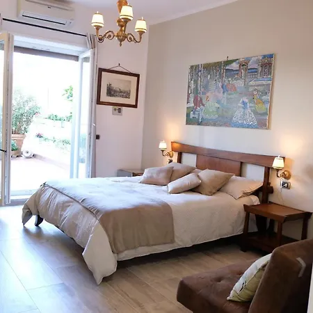 Bed & Breakfast Casa Marina Naples