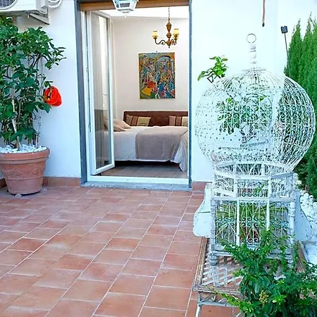 Casa Marina 4* Nápoly